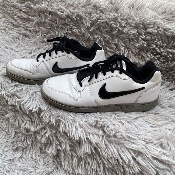 Nike  Ebernon Low White Cement 2019 - CK0034-100 Men’s Size 8.5 Pre Owned - Picture 2 of 16